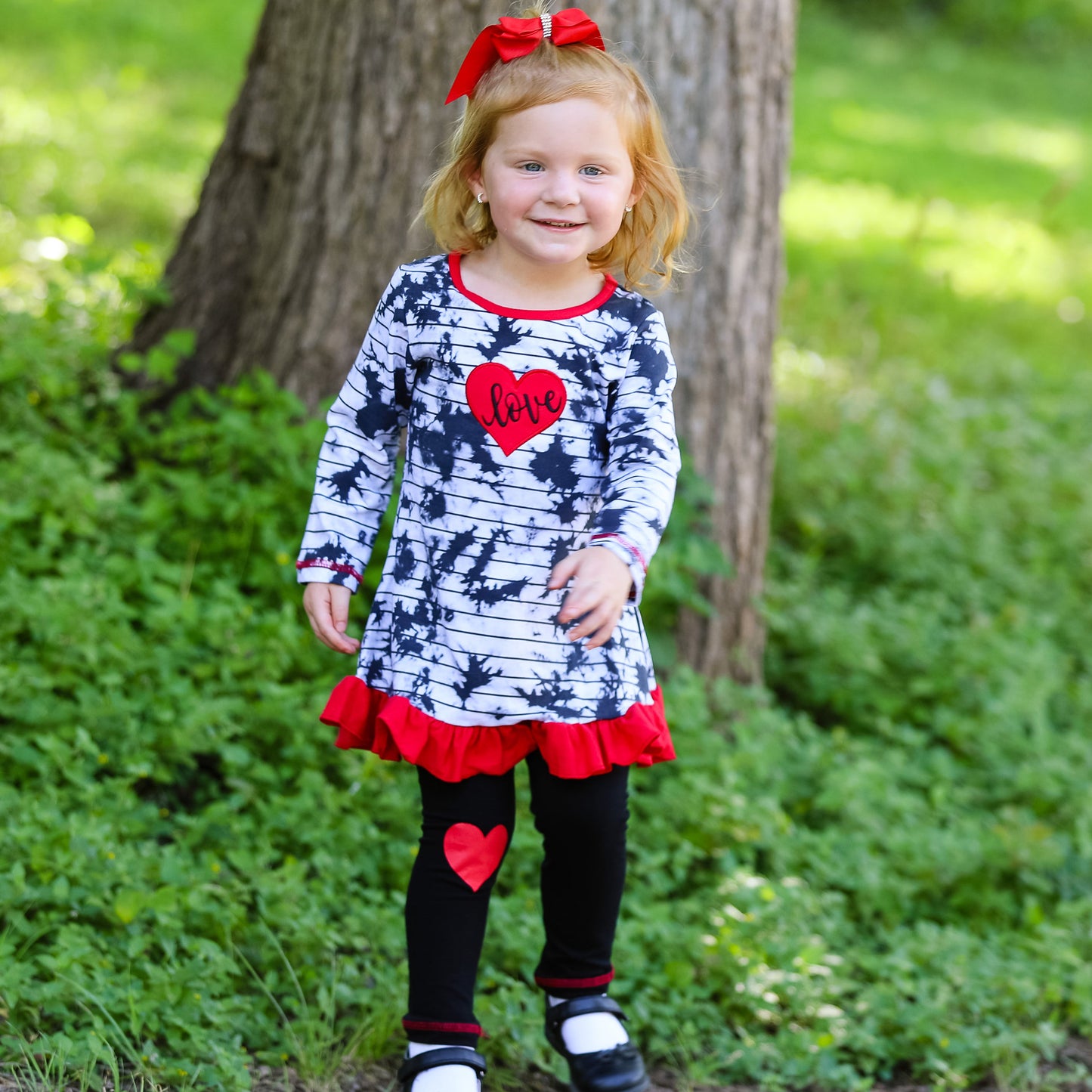 AnnLoren Girls Valentine's Day Heart Tie Dye Outfit