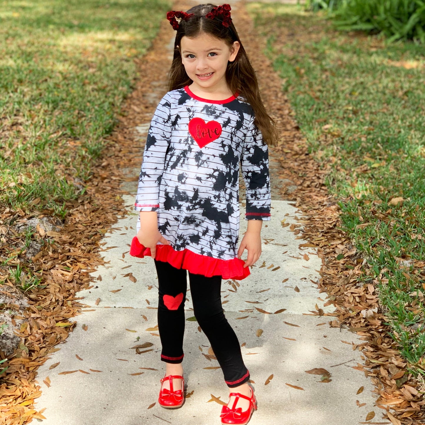 AnnLoren Girls Valentine's Day Heart Tie Dye Outfit